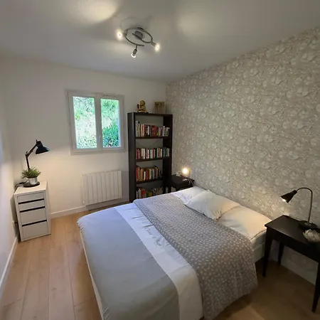Lejlighed 3-bedroom - Garden - Private Pool *